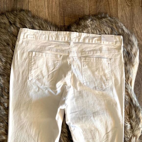 Jessica Simpson White Arrow Straight Jeans - Picture 6 of 10